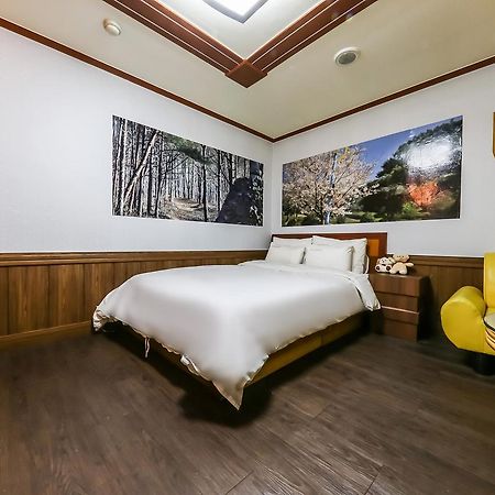 بوريونغ Pine Motel المظهر الخارجي الصورة