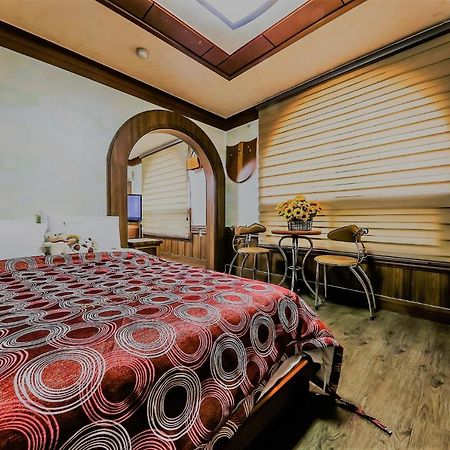 بوريونغ Pine Motel المظهر الخارجي الصورة